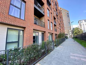 Photo 11- click for photo gallery